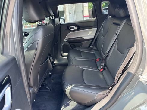 Used 2023 Jeep Compass Limited AWD/4WD image 35