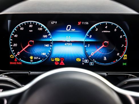 Used 2021 Mercedes-Benz GLA 250 GLA 250 SUV image 19