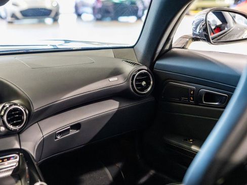 Used 2018 Mercedes-Benz AMG GT R image 24