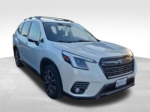 Used 2022 Subaru Forester Limited w/ Popular Package #2 AWD/4WD image 1
