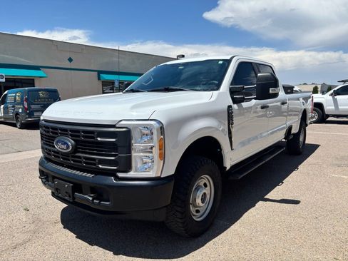 Used 2023 Ford F250 XL w/ XL Off-Road Package AWD/4WD image 7