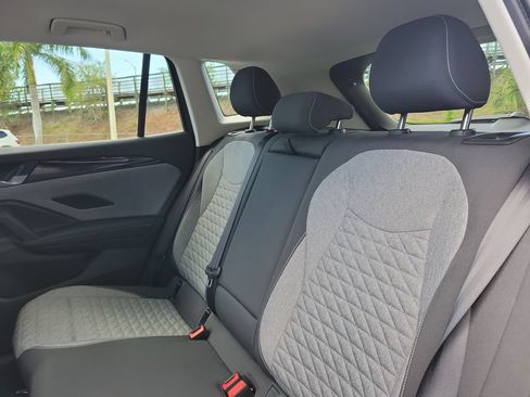 Used 2026 Volkswagen Tiguan S FWD image 8