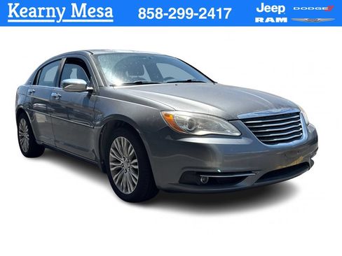 Used 2013 Chrysler 200 Limited w/ Sun/Sound Group FWD image 1