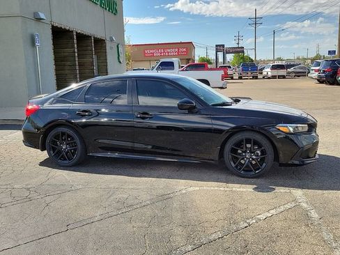 Used 2024 Honda Civic Sport image 2