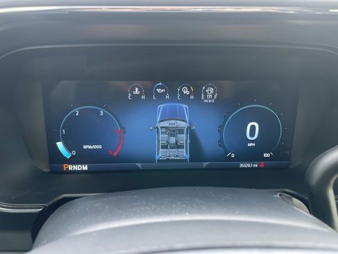 Used 2023 Ford F350 Lariat w/ Lariat Ultimate Package image 9