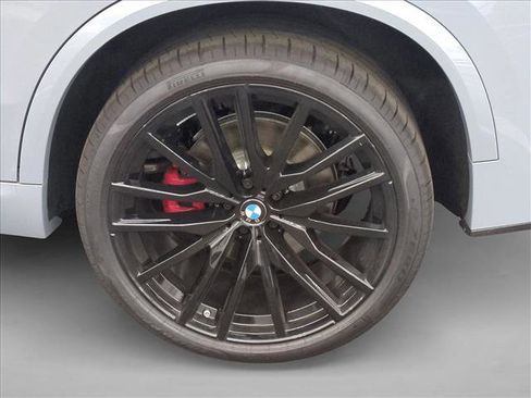 New 2026 BMW X5 sDrive40i w/ M Sport Package image 10