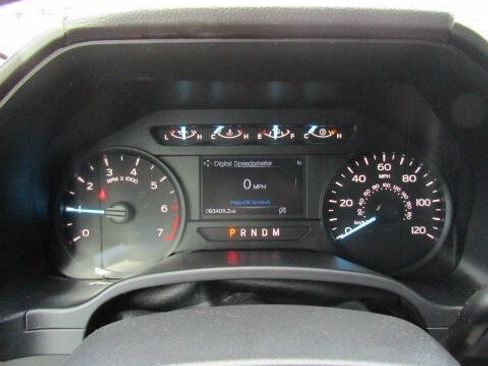 Used 2018 Ford F150 XL w/ Equipment Group 101A Mid AWD/4WD image 12