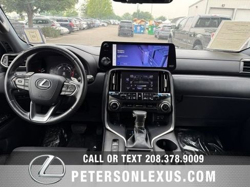 Used 2023 Lexus LX 600 4WD w/ Interior Upgrade Package image 17