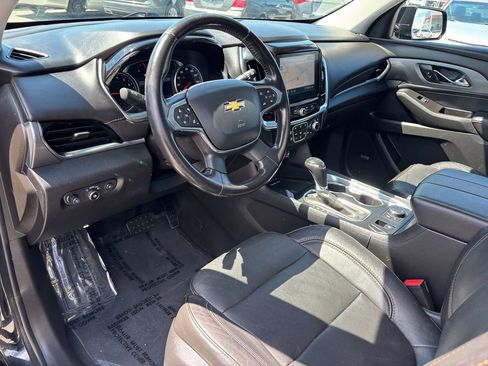 Used 2020 Chevrolet Traverse Premier w/ Redline Edition AWD/4WD image 21