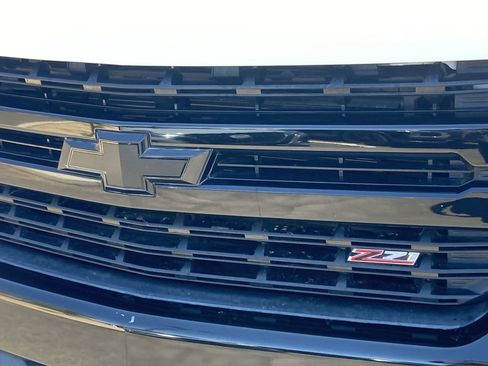 Used 2019 Chevrolet Silverado 1500 LT Trail Boss AWD/4WD image 26