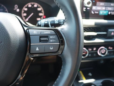 Certified 2024 Honda HR-V EX-L image 22