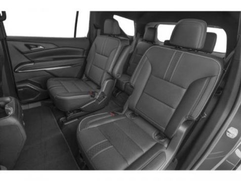 New 2026 Chevrolet Traverse High Country w/ LPO, Floor Liner Package AWD/4WD image 15