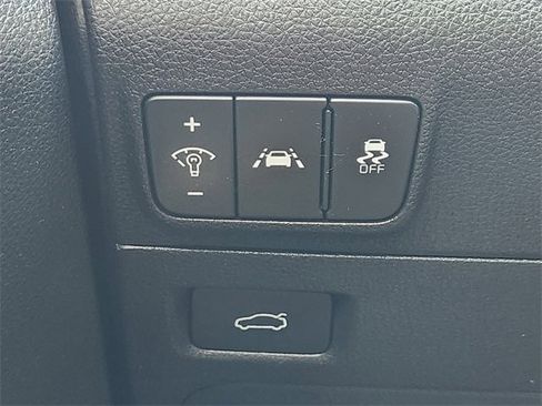 Used 2023 Kia K5 GT-Line image 27