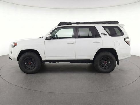 Certified 2023 Toyota 4Runner TRD Off-Road Premium w/ Off Road Premium Plus Package AWD/4WD image 4