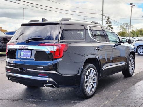 Used 2023 GMC Acadia Denali w/ Denali Ultimate Package image 5