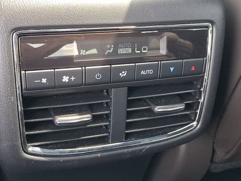 Used 2021 MAZDA CX-9 Signature AWD/4WD image 11