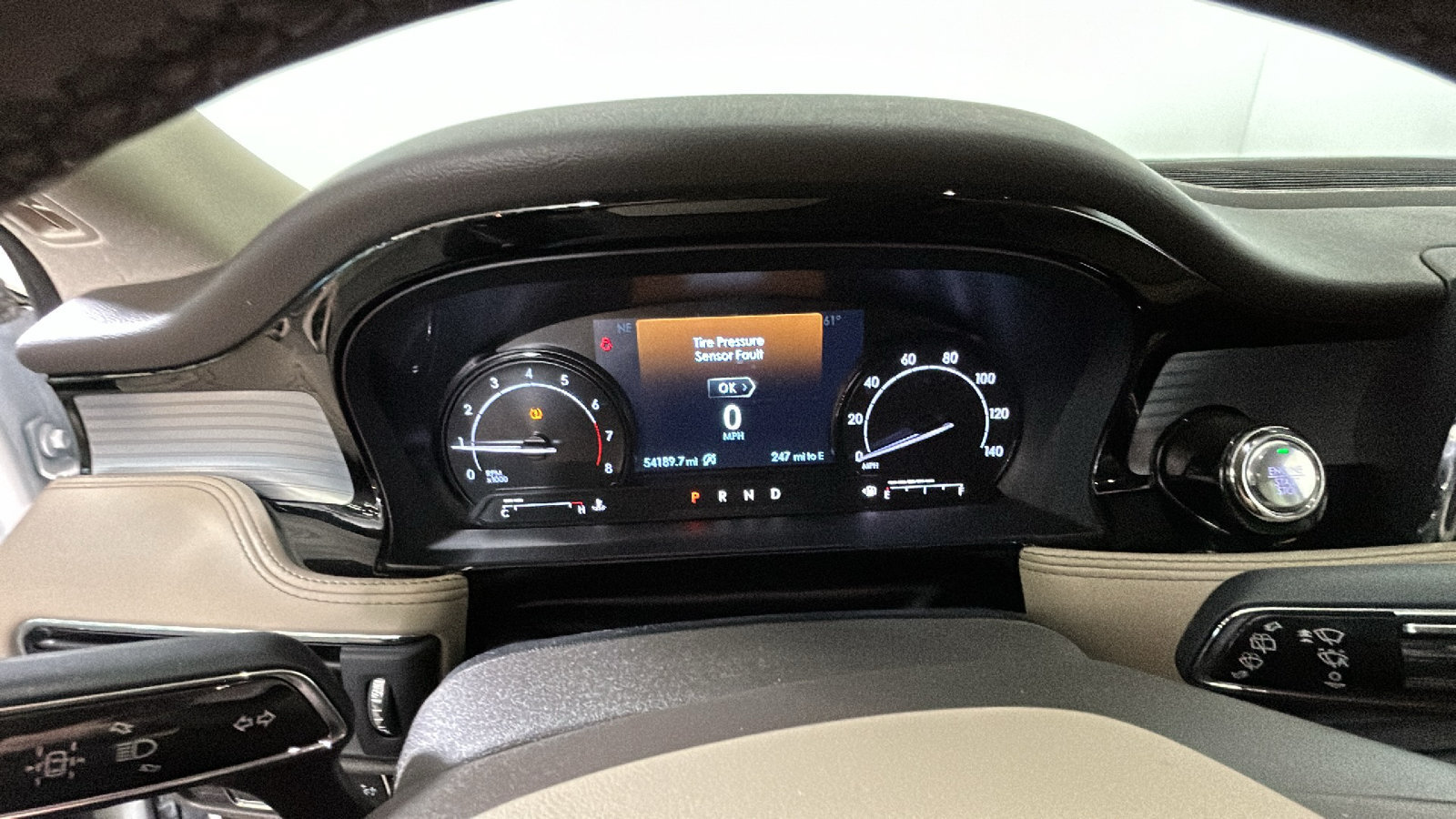 Used 2021 Lincoln Corsair AWD w/ Equipment Group 101A image 22