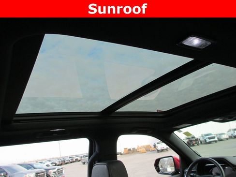 Used 2023 Chevrolet Suburban RST w/ Luxury Package image 15