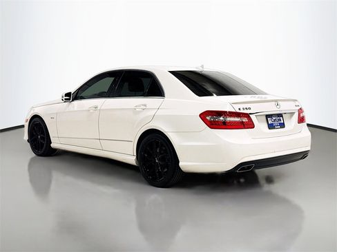 Used 2012 Mercedes-Benz E 350 4MATIC Sedan image 4