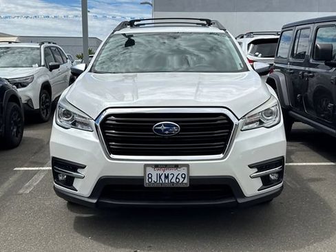 Used 2019 Subaru Ascent Touring w/ Popular Package #3 AWD/4WD image 3