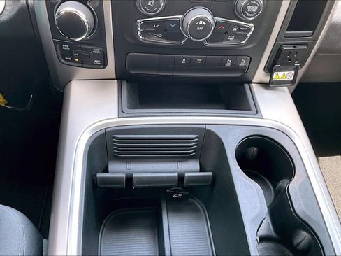 Used 2016 RAM 1500 Big Horn AWD/4WD image 16