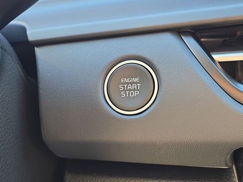 New 2026 Kia Seltos EX image 27