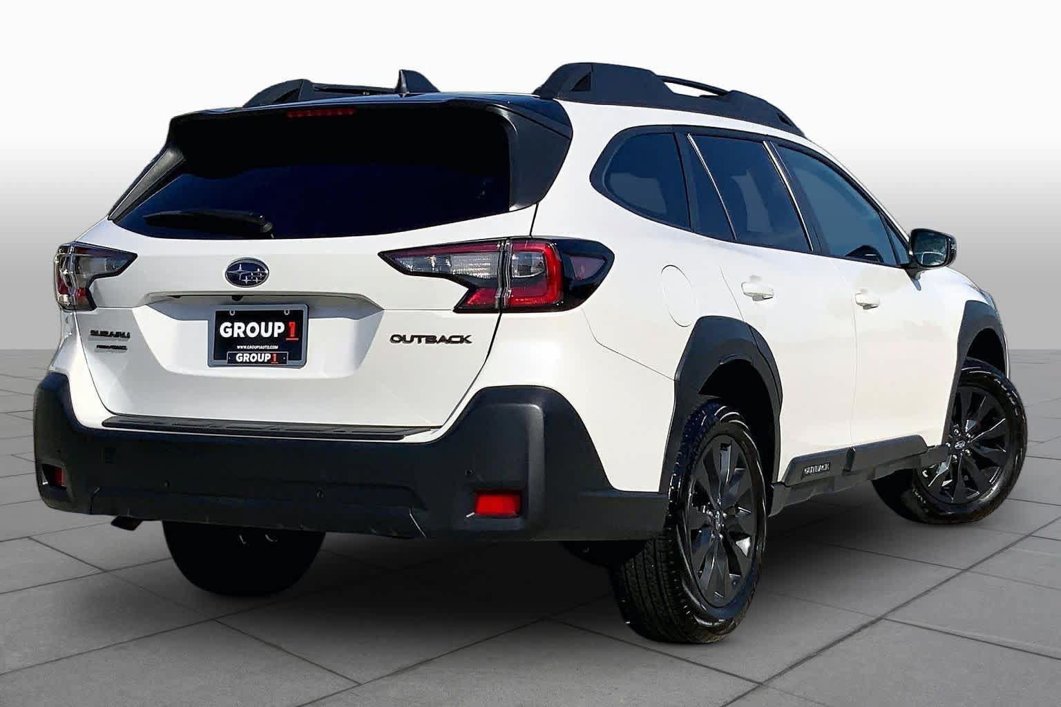 Used 2025 Subaru Outback Onyx Edition AWD/4WD image 13