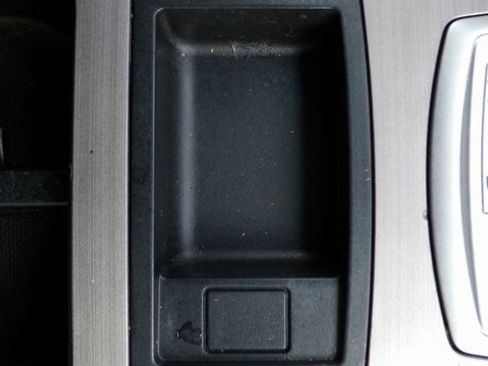 Used 2011 Subaru Outback 3.6R Premium image 26