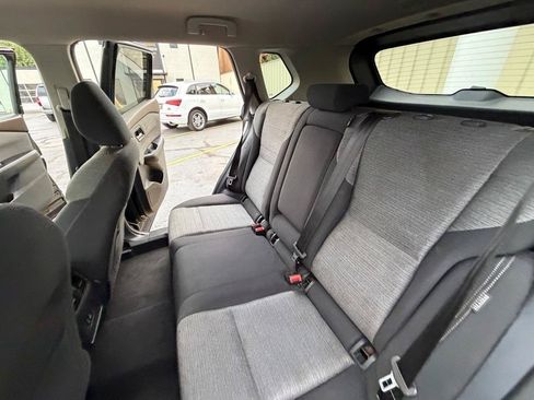 Used 2021 Nissan Rogue SV FWD image 12