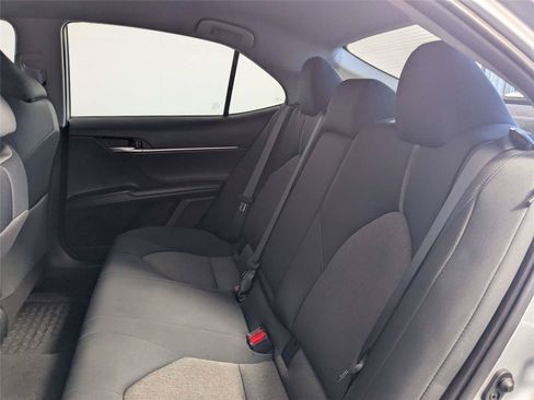 Used 2024 Toyota Camry LE FWD image 32