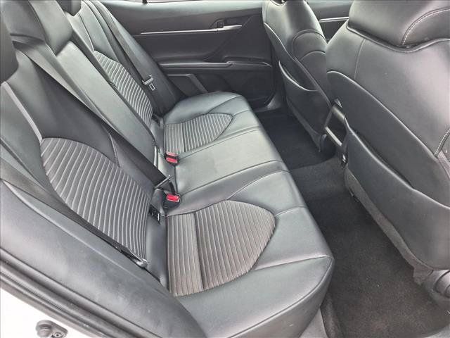 Used 2018 Toyota Camry LE FWD image 20
