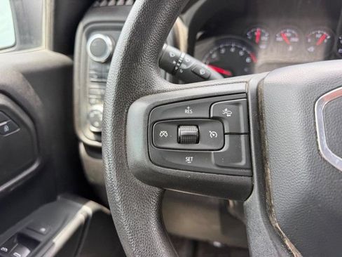 Used 2024 GMC Sierra 1500 Pro w/ X31 Off-Road Package AWD/4WD image 10