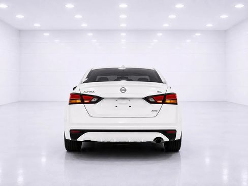 Used 2023 Nissan Altima 2.5 SL AWD/4WD image 4