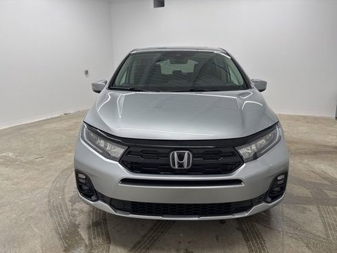New 2026 Honda Odyssey Elite image 2