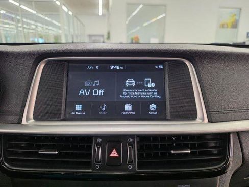 Used 2019 Kia Optima S FWD image 16