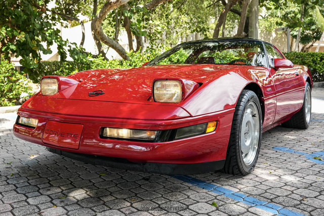 Used 1992 Chevrolet Corvette ZR-1 RWD image 13