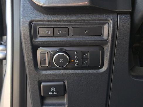 Certified 2022 Ford F150 XLT w/ Equipment Group 302A High image 22