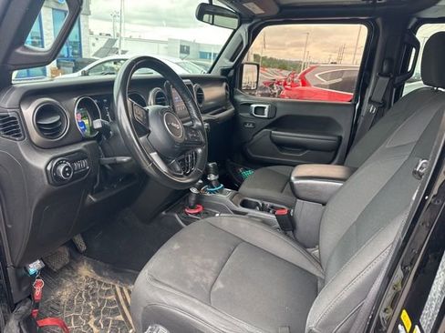 Used 2022 Jeep Gladiator Sport AWD/4WD image 7