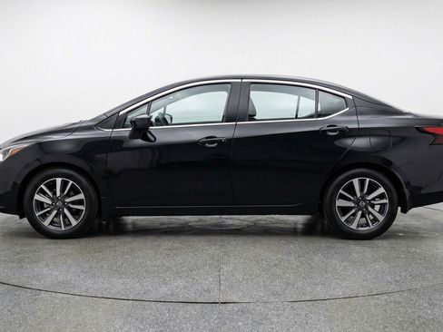 Used 2025 Nissan Versa SV FWD image 5