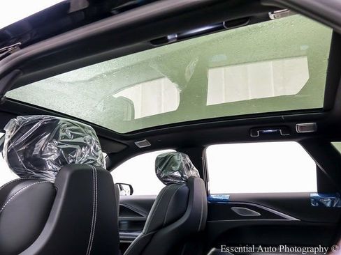 New 2026 Cadillac Lyriq Signature Sport image 10