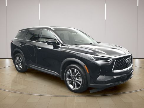 Used 2023 INFINITI QX60 Luxe w/ Cargo Package FWD image 1