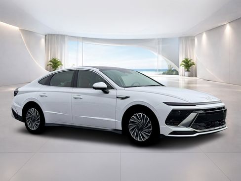 New 2026 Hyundai Sonata Limited FWD image 10