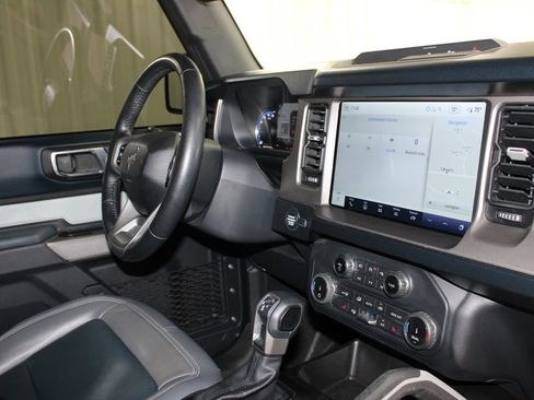 Used 2022 Ford Bronco Outer Banks image 27