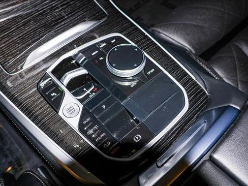 Used 2026 BMW X5 xDrive40i image 21