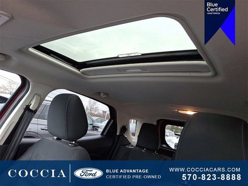 Certified 2021 Ford EcoSport SE w/ SE Convenience Package image 14