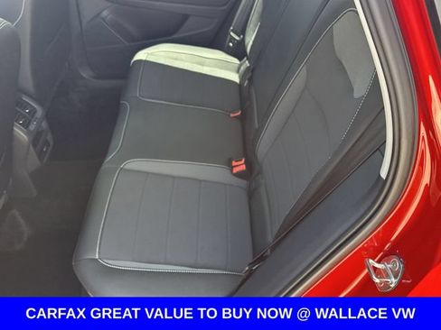 Certified 2024 Volkswagen Taos SE FWD image 14