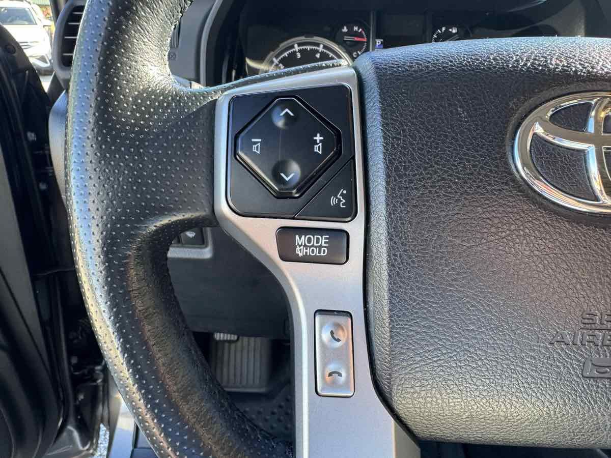 Used 2023 Toyota 4Runner Limited RWD image 20