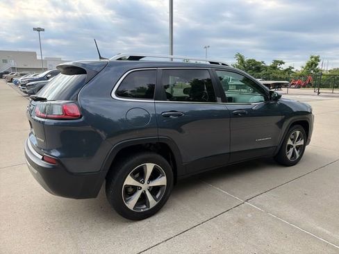 Used 2020 Jeep Cherokee Limited FWD image 5