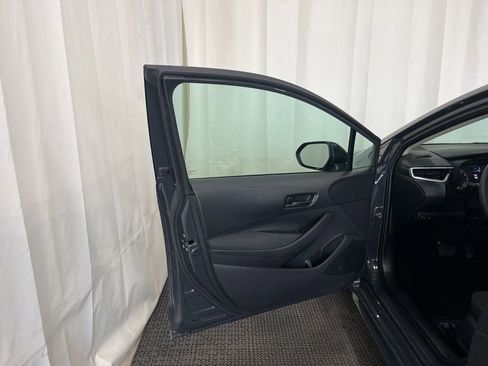 Used 2024 Toyota Corolla LE FWD image 14
