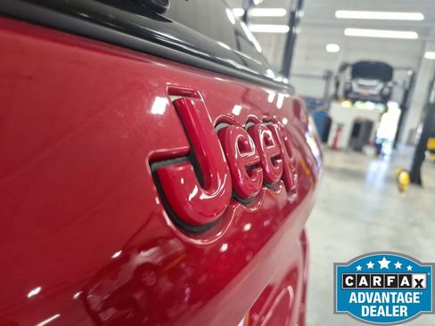 Used 2023 Jeep Compass Limited AWD/4WD image 32